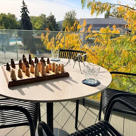 Blue Tide Beluga - Duna Arena Apartmán Budapešť